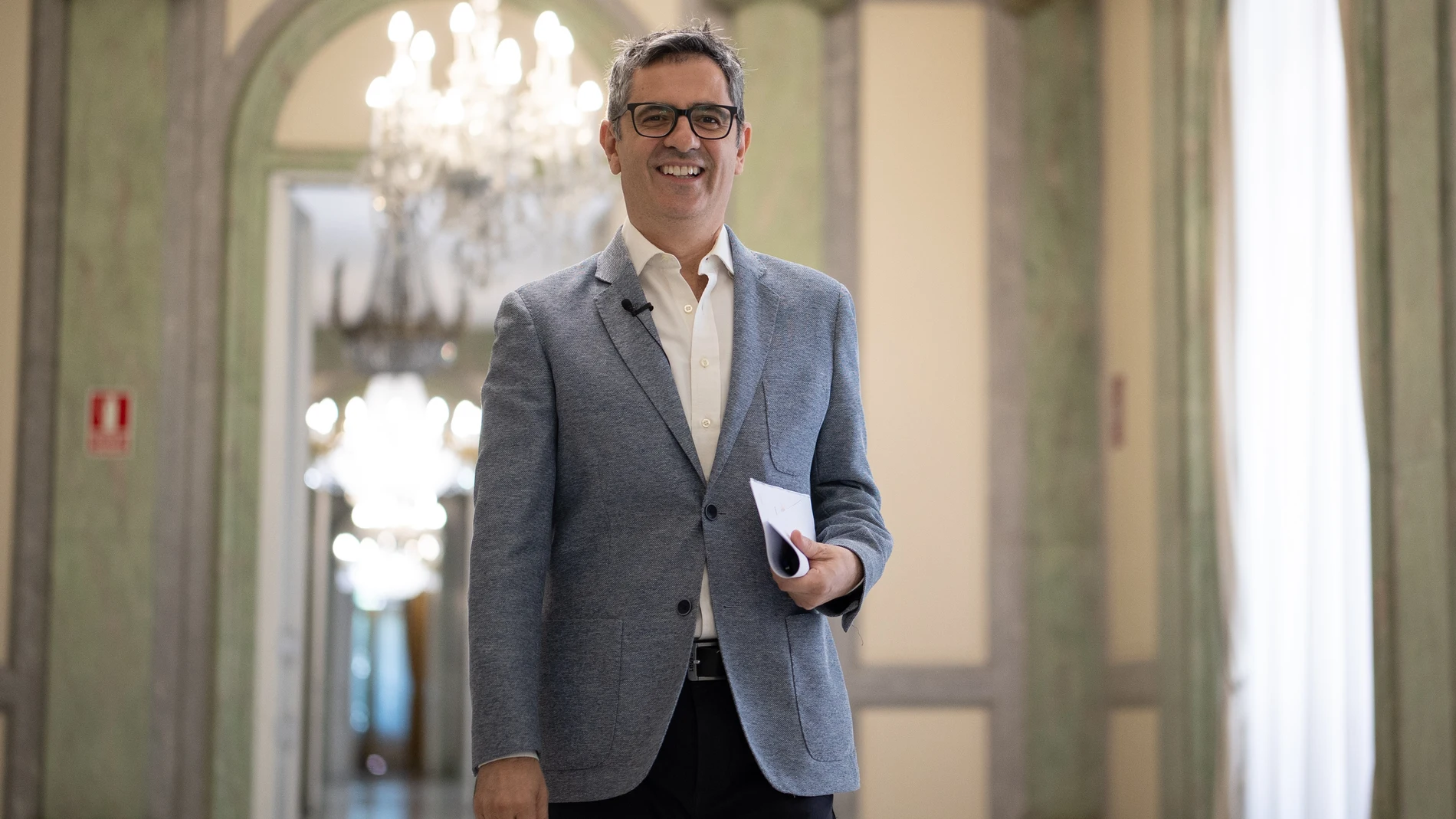 El ministro de la Presidencia, Justicia y Relaciones con las Cortes, Félix Bolaños, a su llegada a una rueda de prensa con motivo de las solicitudes recibidas de las Becas SERÉ, en el Palacio de Parcent, a 28 de junio de 2025, en Madrid (España). Las Becas SERÉ son ayudas económicas impulsadas por el Ministerio de la Presidencia, Justicia y Relaciones con las Cortes para facilitar la preparación de oposiciones a los cuerpos más altos de la Administración de Justicia: Carrera Judicial, Carrera...