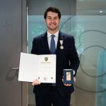 Daniel del Valle, el español más joven en ser condecorado por la OTAN