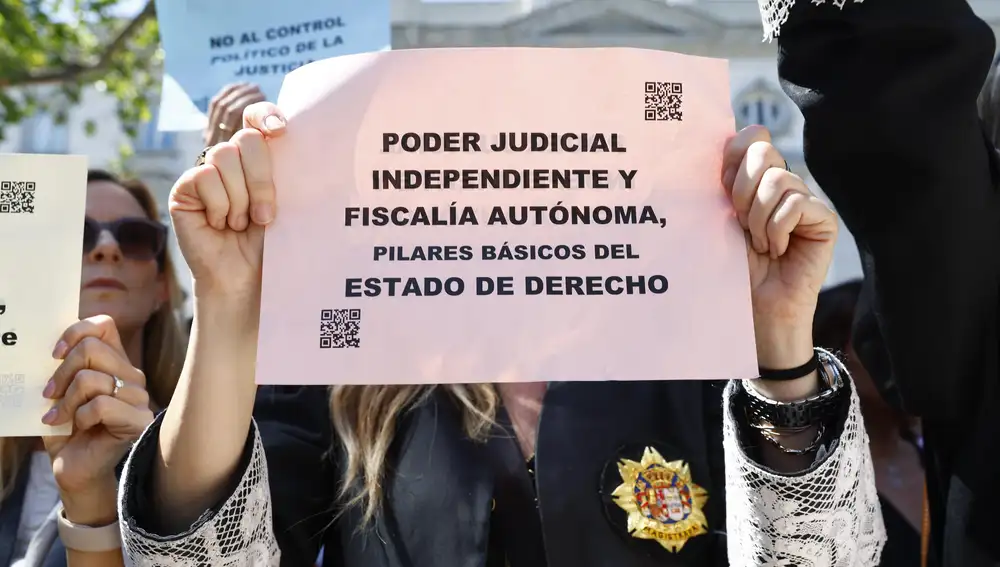 Protesta de jueces en el Supremo a favor de la independencia judicial