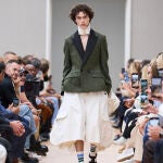 Jonathan Anderson: del niño que soñaba con el teatro al nuevo director global que reinterpreta Dior