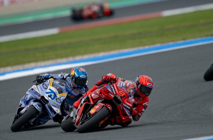 Marc y Álex Márquez, muy pegados durante el Sprint del GP de Países Bajos