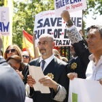 Concentraci—n en el Tribunal Supremo en defensa del poder judicial y la independencia del mismo.