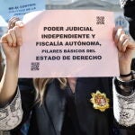 Concentraci—n en el Tribunal Supremo en defensa del poder judicial y la independencia del mismo.