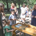 La «Isla Fantasía», inaugurada por la alcaldesa de Burgos, Cristina Ayala