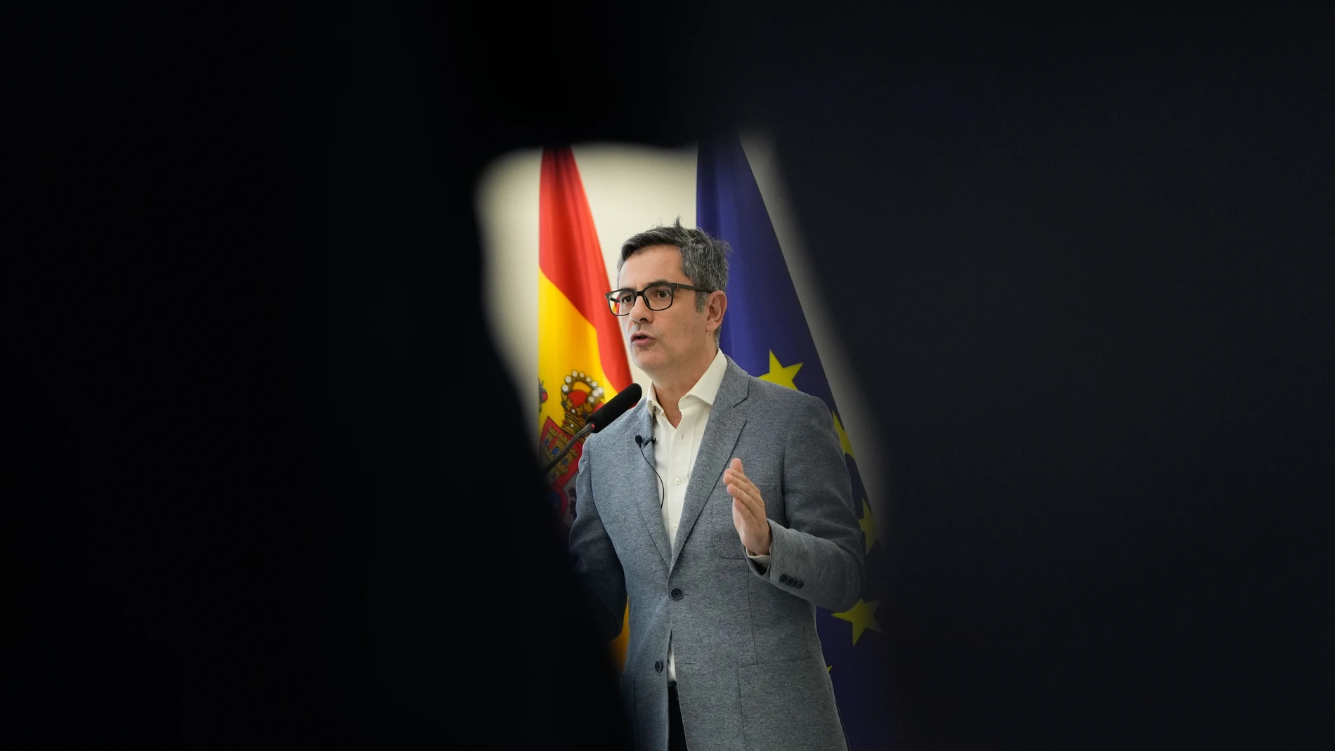 MADRID (ESPAÑA), 28/06/2025.- El ministro de la Presidencia, Justicia y Relaciones con las Cortes, Félix Bolaños, ha asegurado este sábado que "ni una sola línea" de la reforma judicial que impulsa el Gobierno afecta a la independencia de jueces y fiscales. EFE/ Borja Sanchez-Trillo