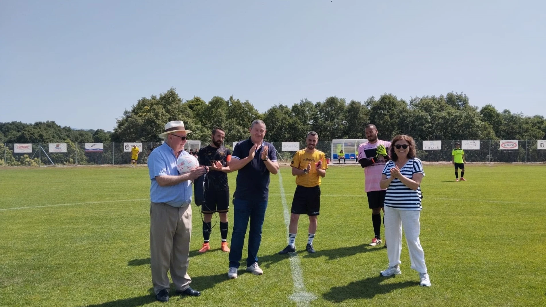 Palacios de Sanabria (Zamora) estrena campo de fútbol homologado