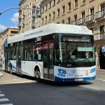 Autobús urbano circulando por Salamanca