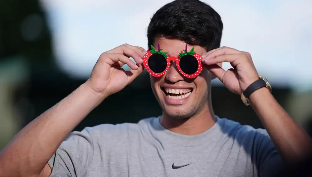 Alcaraz - Fognini, hoy: horario y dónde ver online TV la primera ronda de Wimbledon 2025