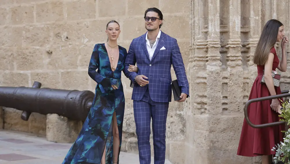 Alejandra Rubio y Carlo Costanzia en la boda de Paty Sánchez-Flores y Javier Millet Ripoll