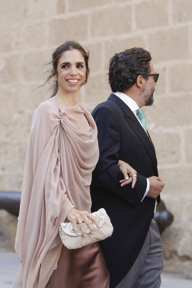 Elena Furiase y Gonzalo Sierra en la boda de Paty Sánchez-Flores y Javier Millet Ripoll