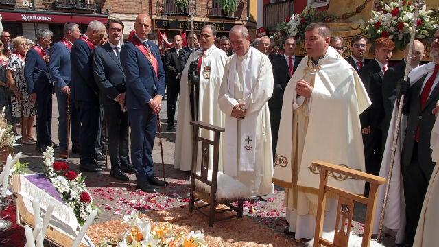 Fiesta de Corpus Chico en León con la presencia del alcalde José Antonio Diez y el consejero Juan Carlos Suáre-Quiñones