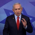O.Próximo.- Un tribunal israelí acepta postergar una semana la comparecencia de Netanyahu por motivos de seguridad