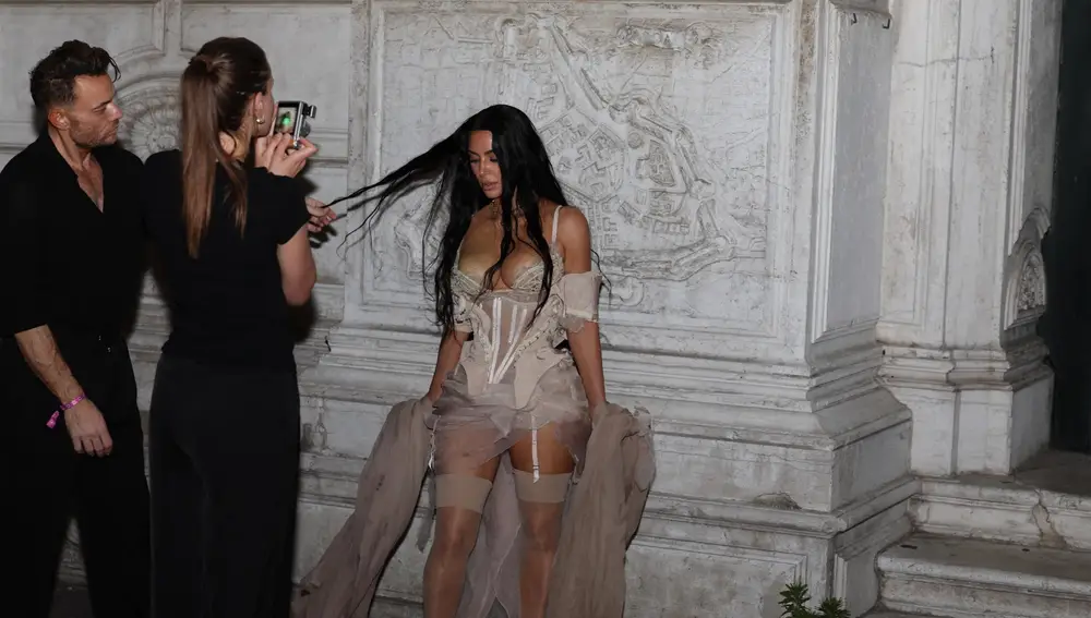 Kim Kardashian, en pijama en Venecia