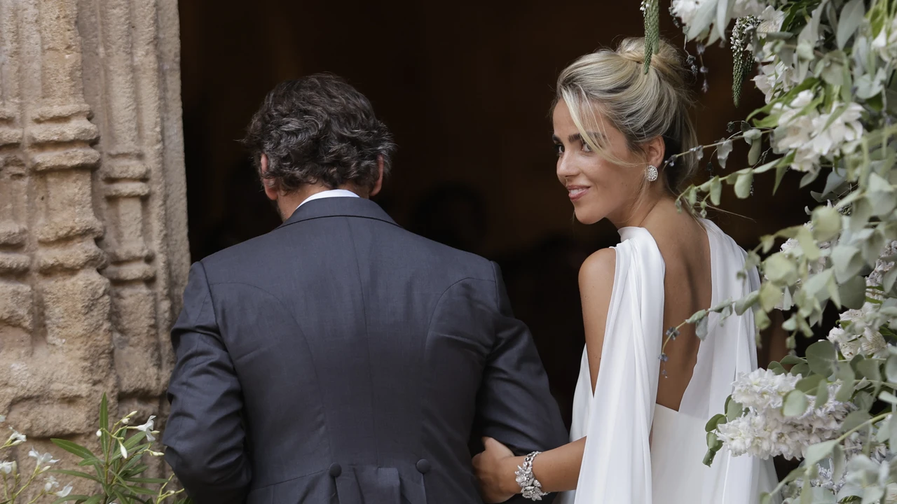 De Alejandra Rubio y Carlo Costanzia a Lolita Flores: todas las fotos de la boda flamenca de Paty Sánchez-Flores