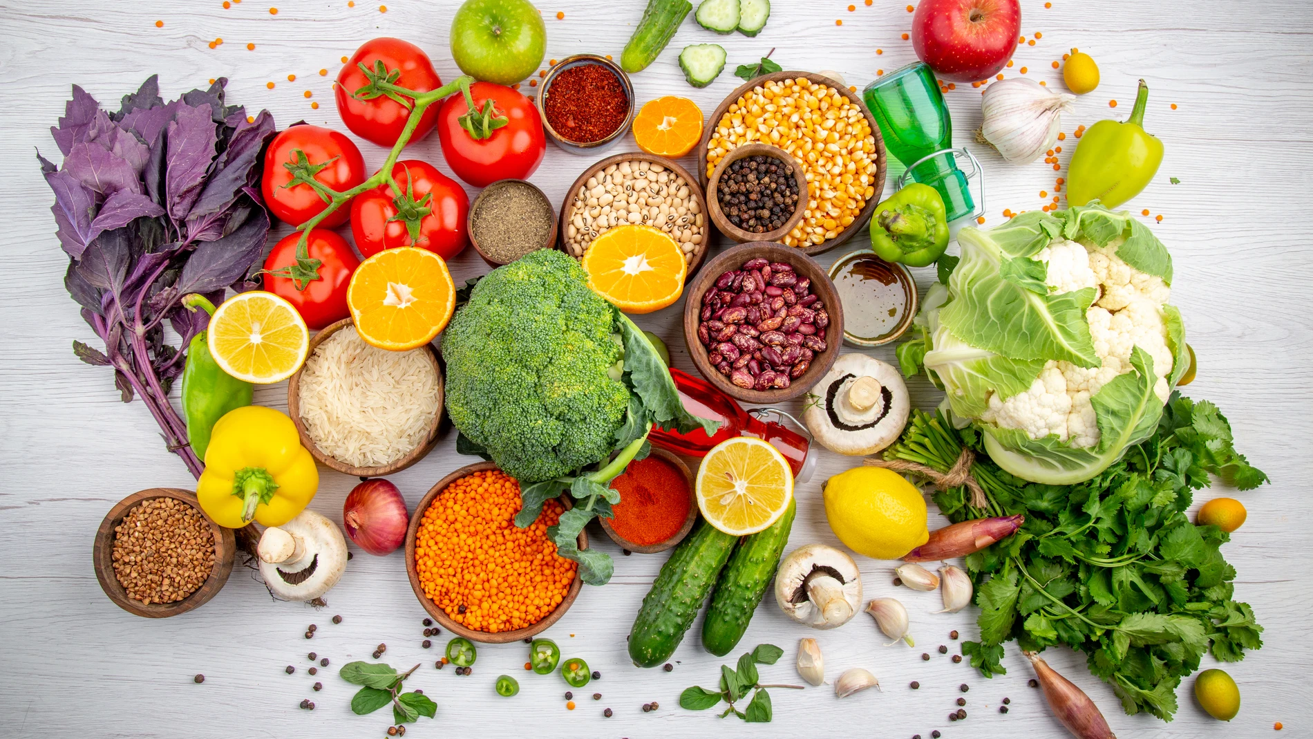 Estos son los alimentos que debes comer para reducir el riesgo de hipertensión, según los cardiólogos