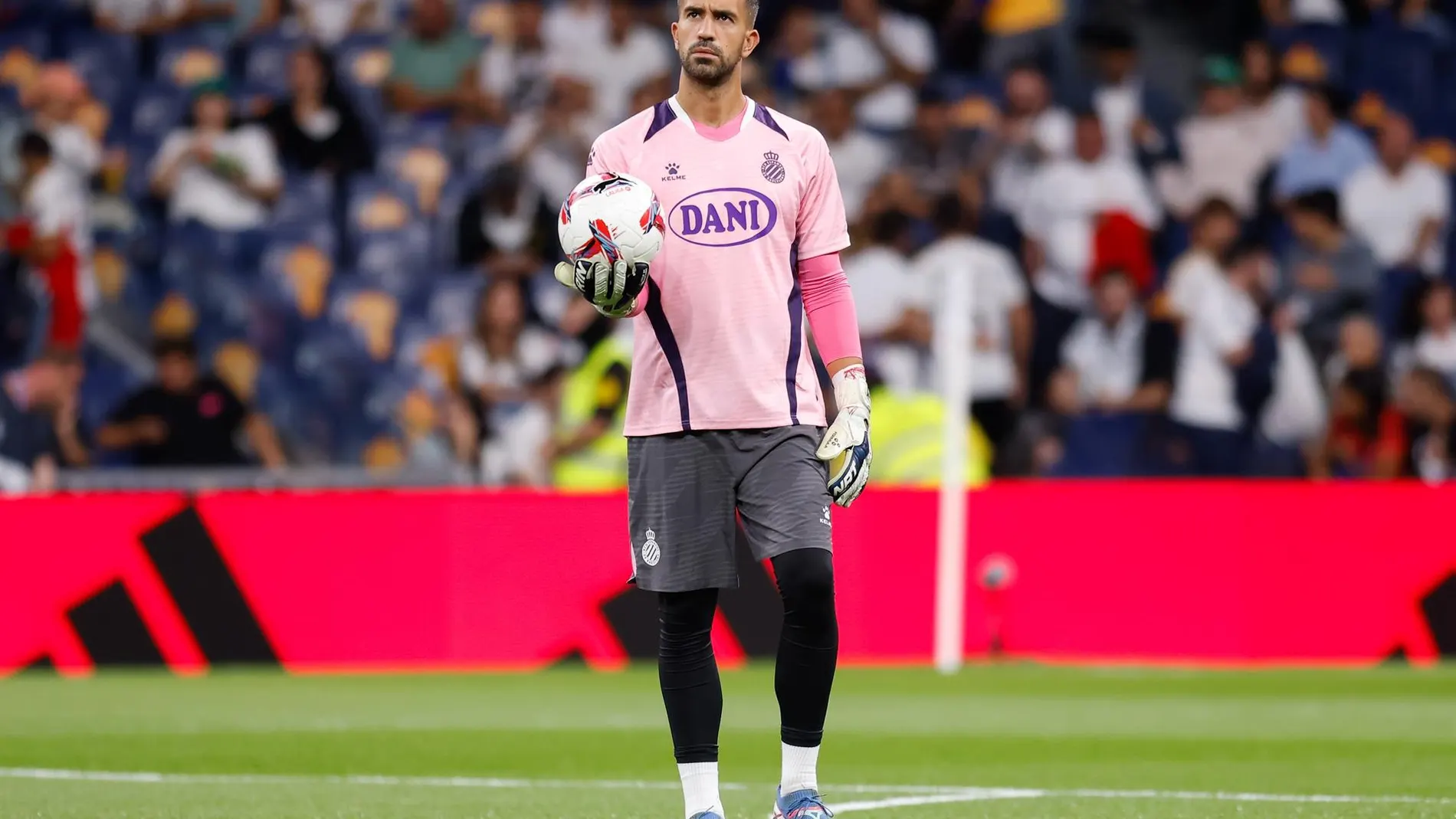 Fútbol.- El Espanyol anuncia la salida del portero Fernando Pacheco