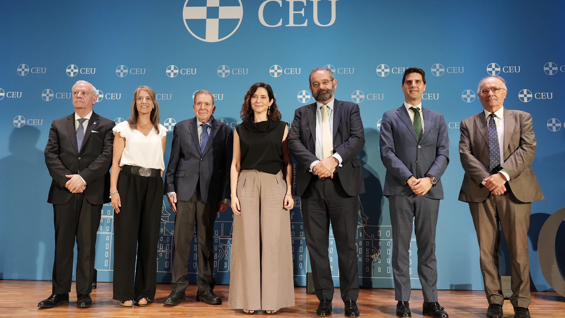 Isabel Díaz Ayuso: “La democracia sin ley es una cueva de ladrones”