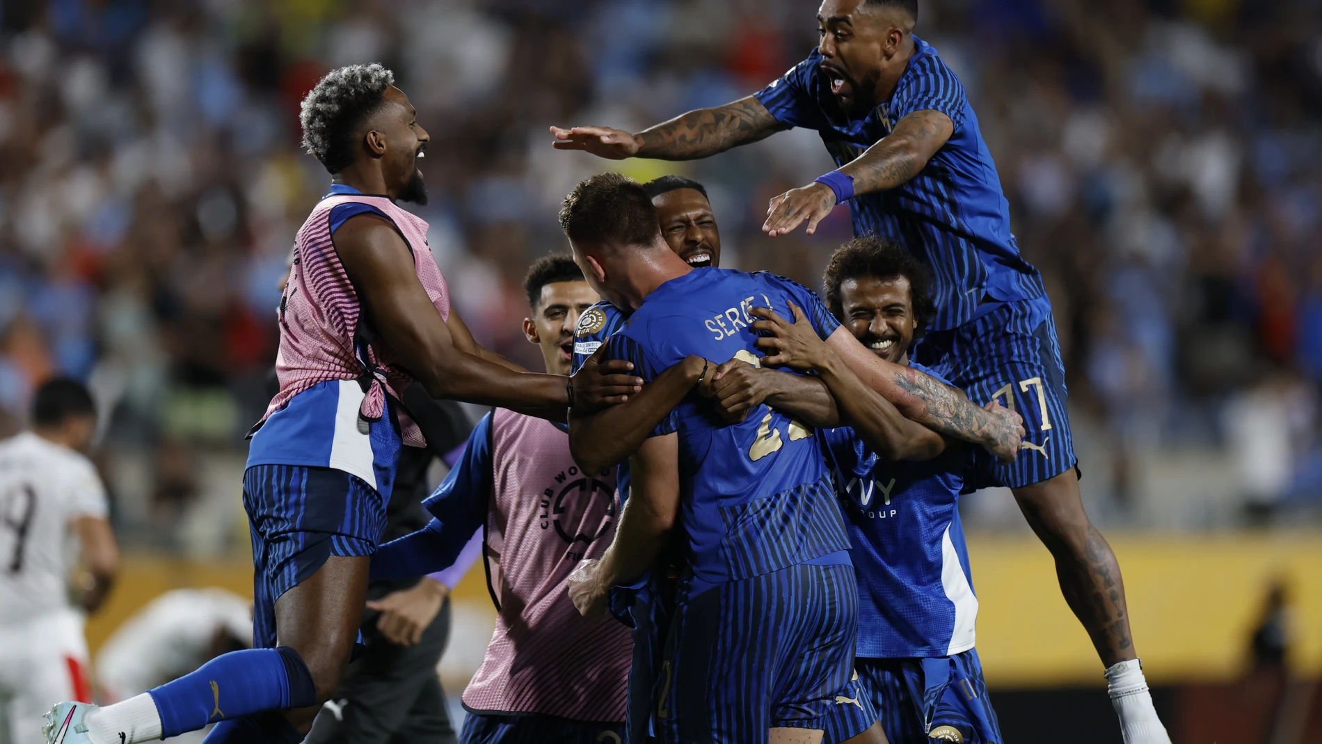 ORLANDO (United States), 01/07/2025.- Al Hilal players celebrate after Al Hilal wins the FIFA Club World Cup 2025 match between Manchester City and Al Hilal in Orlando, Florida, USA, 30 June 2025. (Mundial de Fútbol) EFE/EPA/MIGUEL RODRIGUEZ