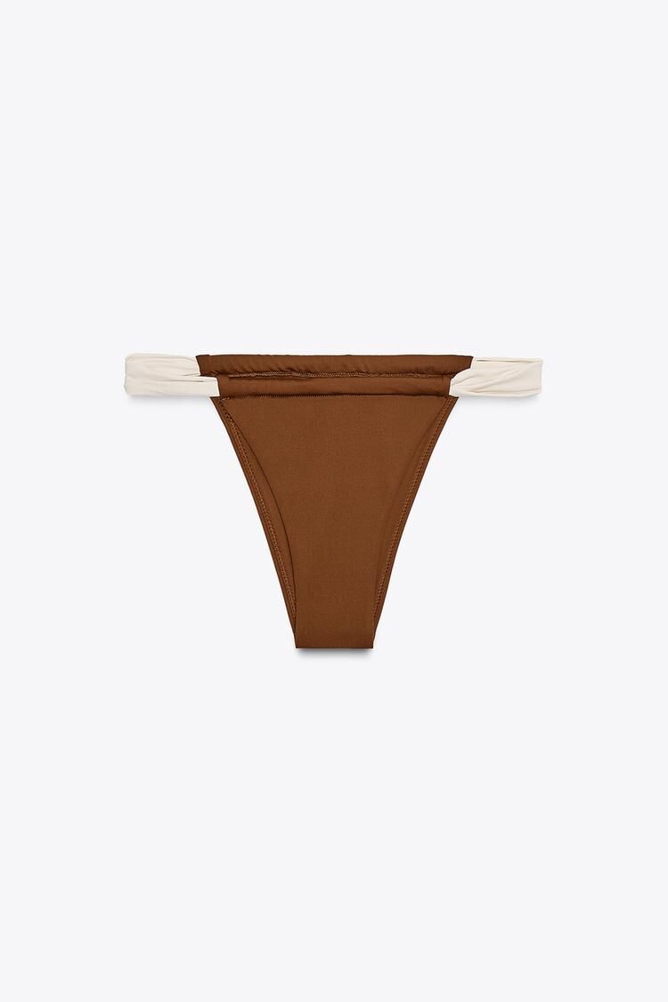 Btaga bikini.