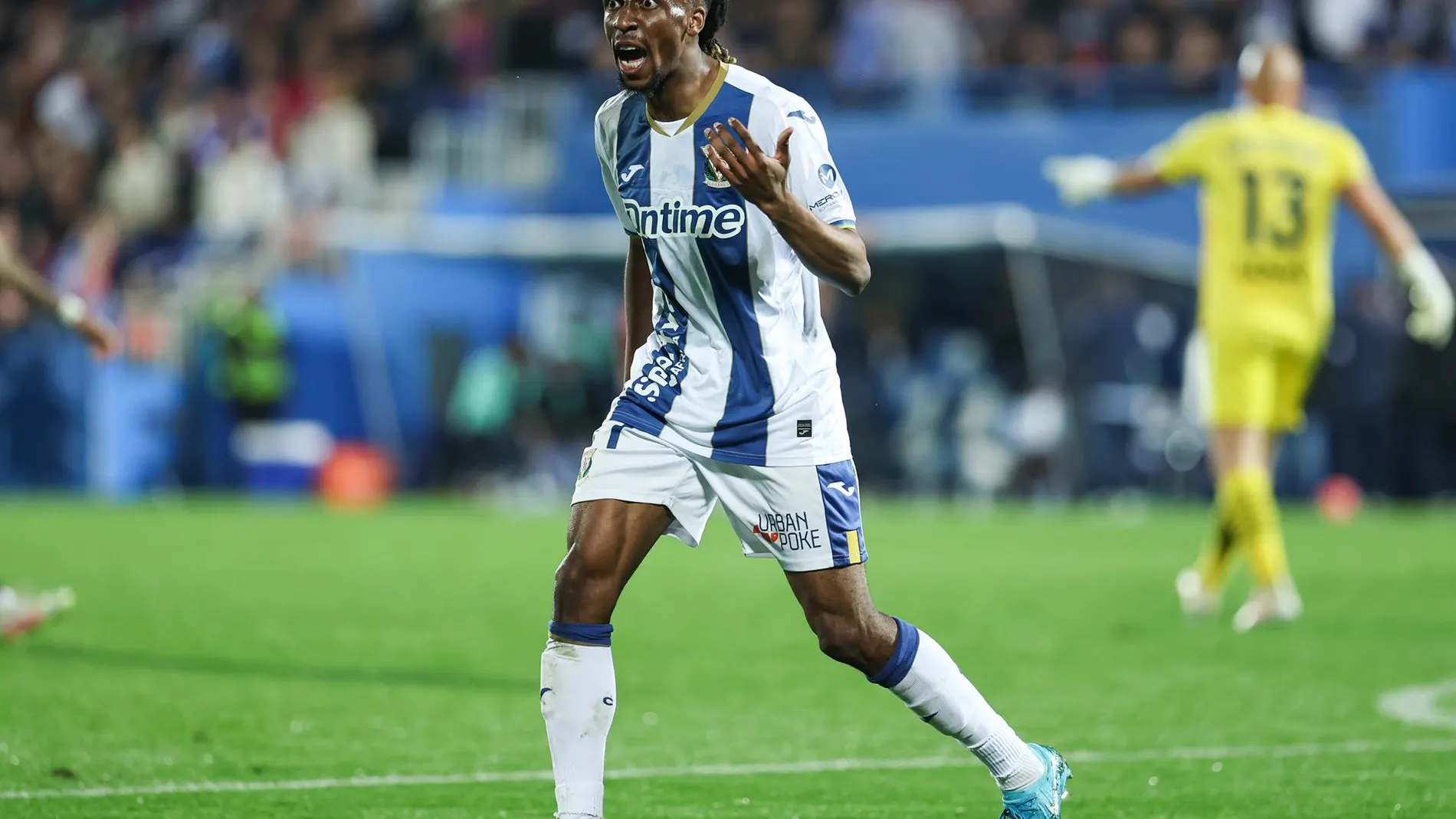 Fútbol.- El centrocampista Yvan Neyou ficha por el Getafe hasta 2028