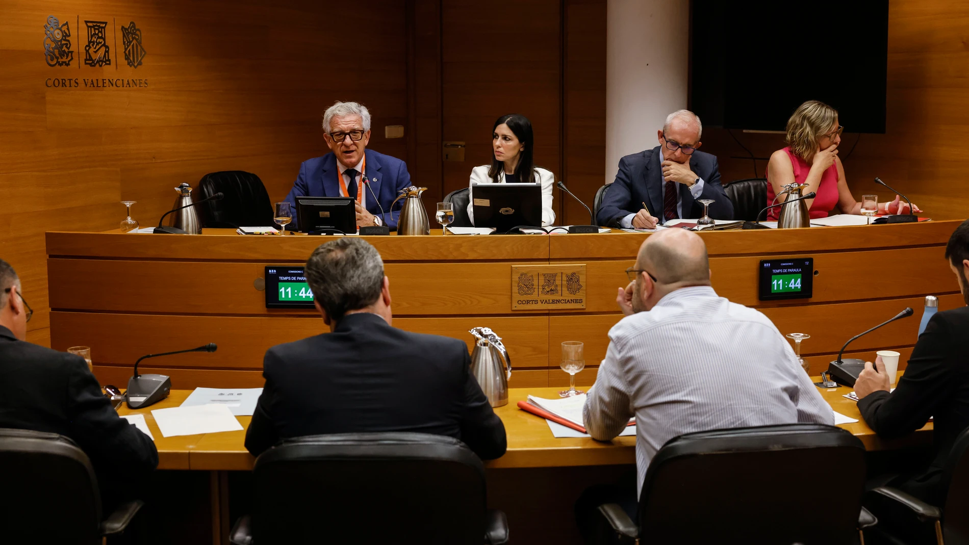 El decano de la Demarcación del Colegio de Ingenieros de Caminos, Canales y Puertos en la Comunitat Valenciana, Javier Machí, durante la comisión de investigación sobre las causas de las inundaciones causadas por la dana del mes de octubre de 2024 en la Comunitat Valenciana, en les Corts Valencianes, a 1 de julio de 2025, en Valencia, Comunidad Valenciana (España). El objetivo principal de la comisión es elaborar un dictamen en un plazo máximo de doce meses, que será debatido y votado en el p...