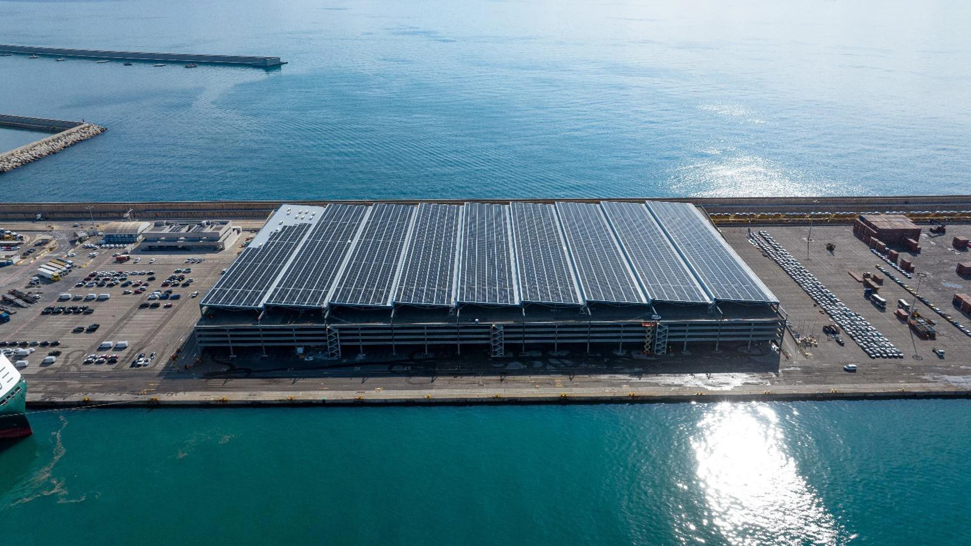 Esta es la innovadora app desarrollada por la Fundación ValenciaPort que dice a los puertos mediterráneos qué energía renovable usar