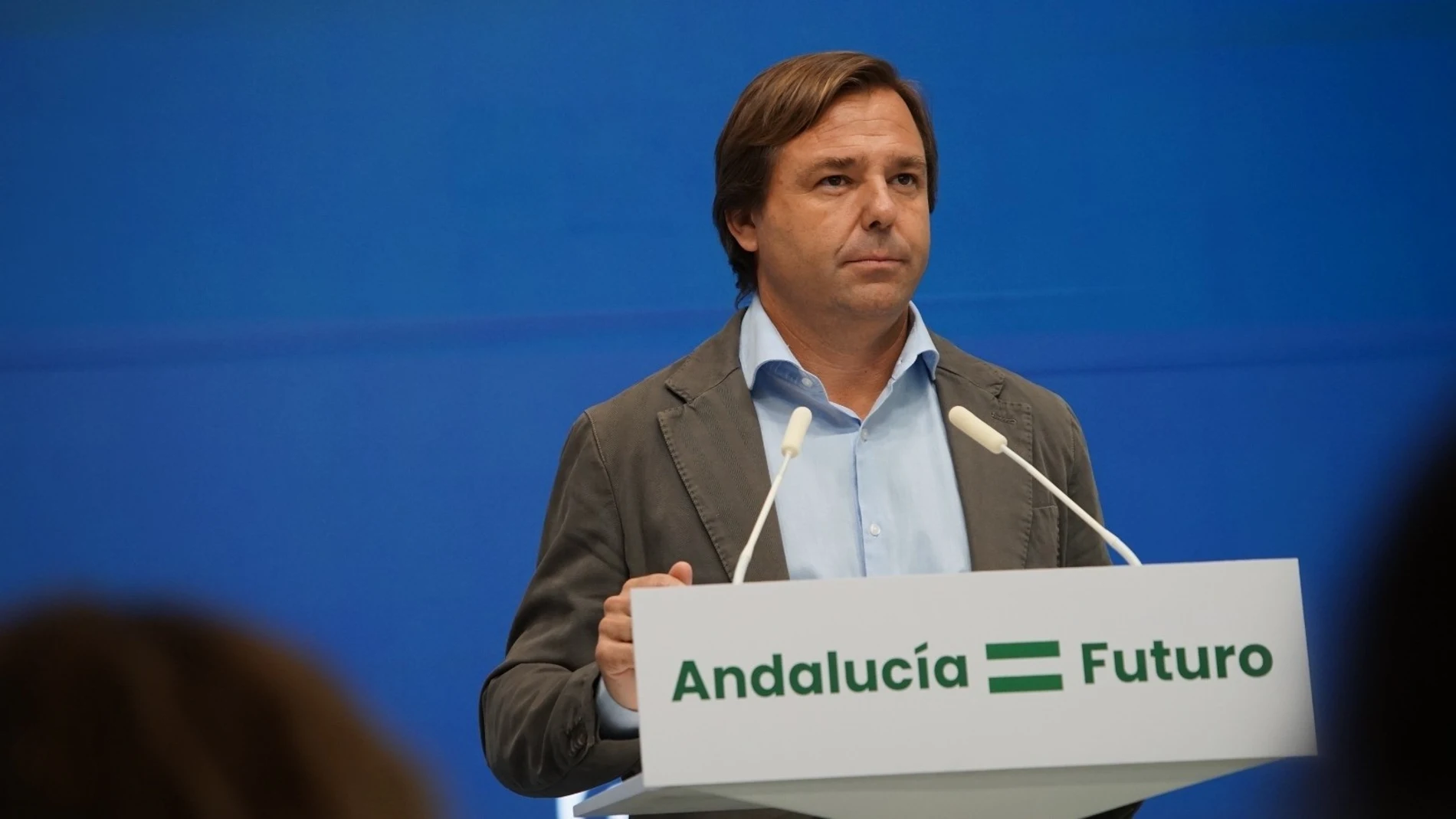El secretario general del PP-A, Antonio Repullo, en rueda de prensa. REMITIDA / HANDOUT por PP-A Fotografía remitida a medios de comunicación exclusivamente para ilustrar la noticia a la que hace referencia la imagen, y citando la procedencia de la imagen en la firma 01/07/2025