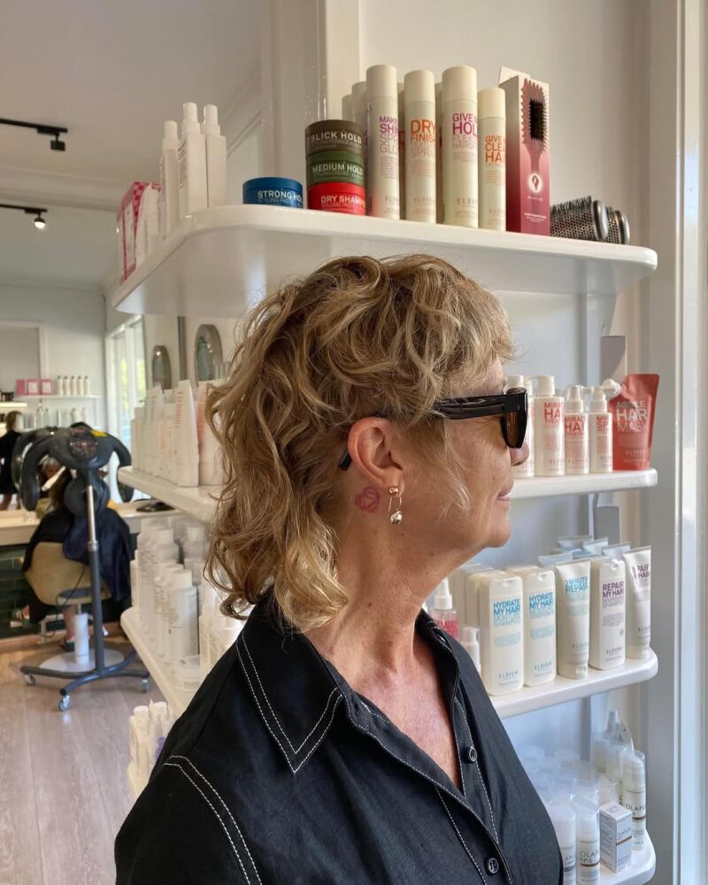 Shaggy mullet