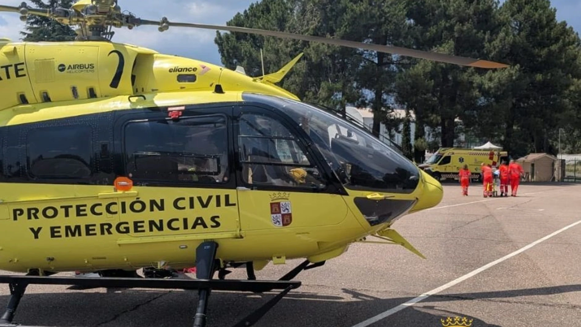 El Grupo de Rescate y Salvamento de la Junta de Castilla y León auxilia a una escaladora herida en Los Galayos en Guisando (Ávila) REMITIDA / HANDOUT por JCYL Fotografía remitida a medios de comunicación exclusivamente para ilustrar la noticia a la que hace referencia la imagen, y citando la procedencia de la imagen en la firma 05/07/2025