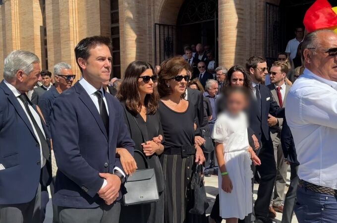 Rafael Peralta Pineda es despedido por todos sus seres queridos