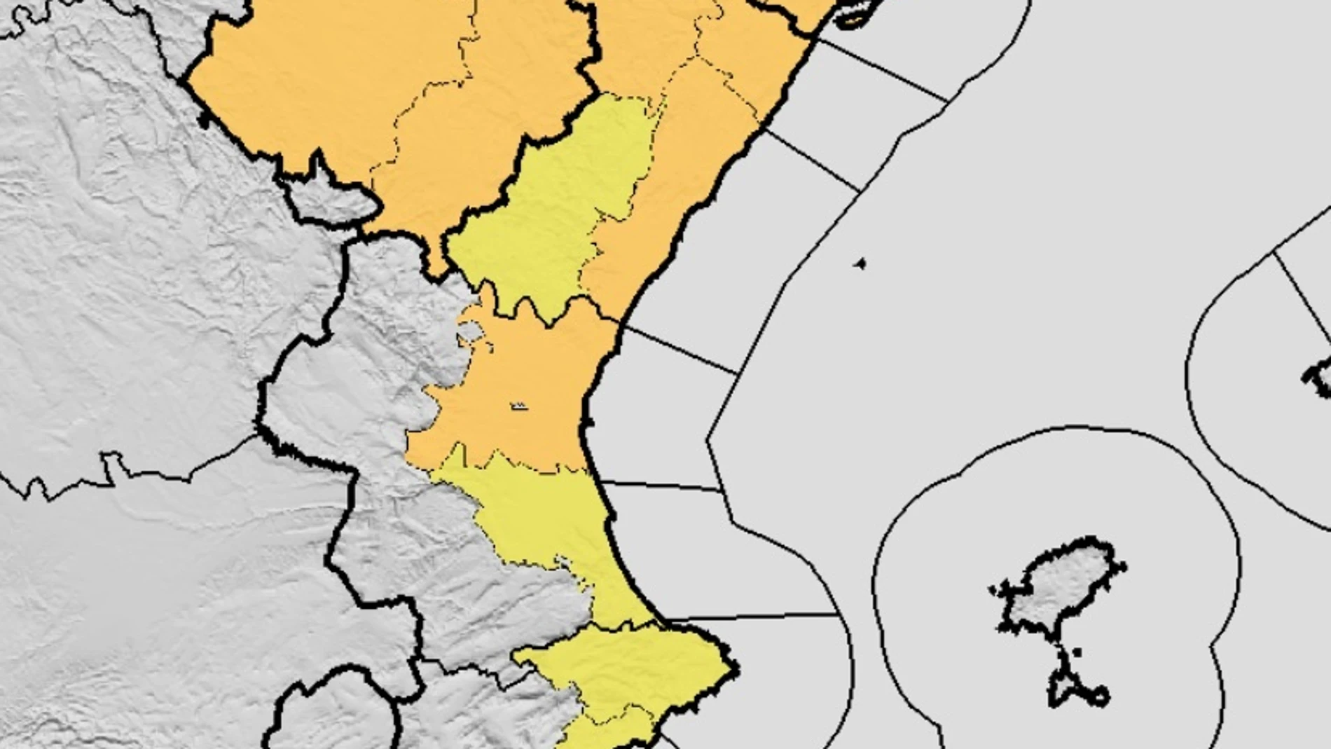 Mapa con los avsisos para este sábado REMITIDA / HANDOUT por AEMET Fotografía remitida a medios de comunicación exclusivamente para ilustrar la noticia a la que hace referencia la imagen, y citando la procedencia de la imagen en la firma 12/07/2025