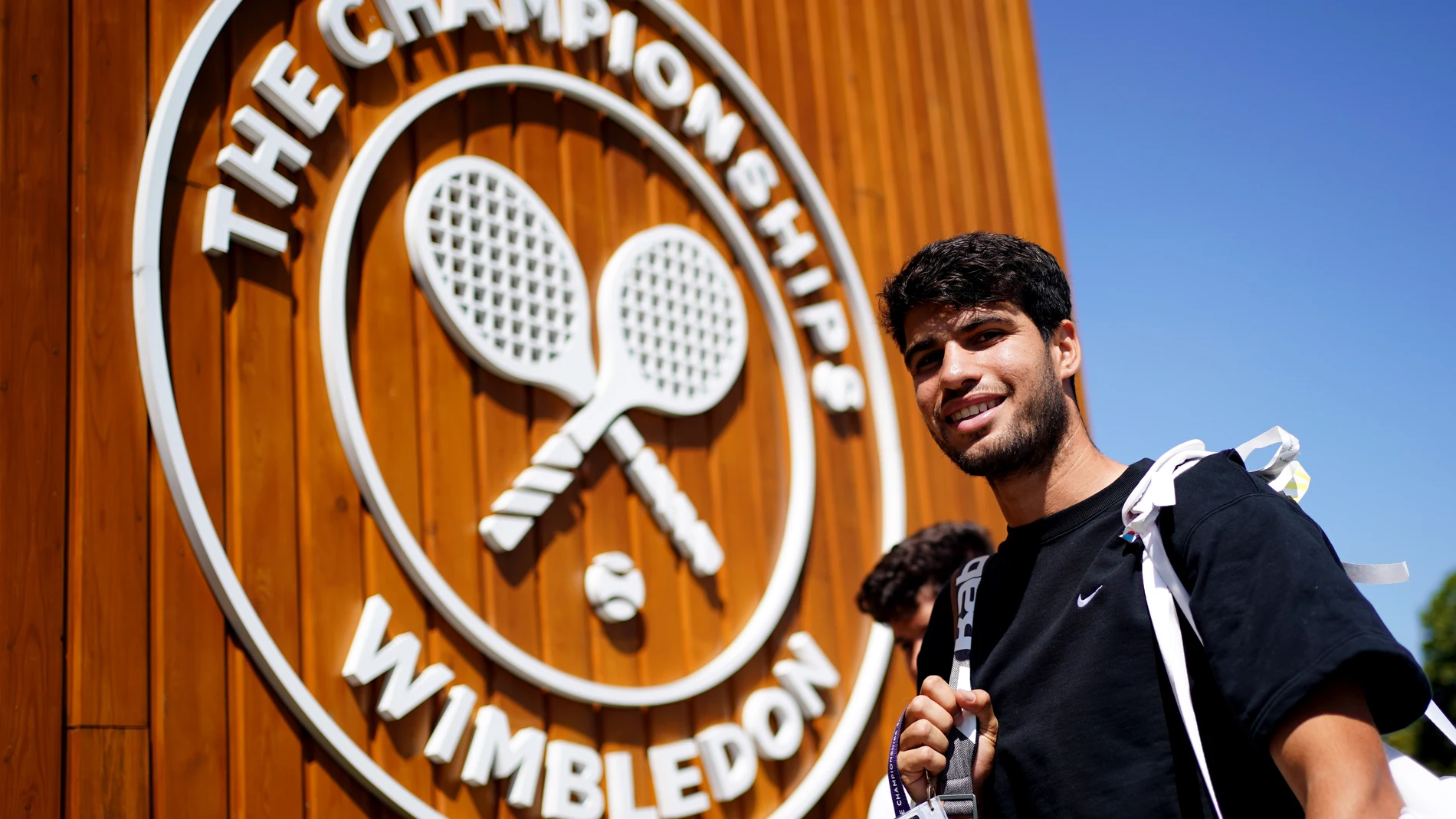 12 July 2025, United Kingdom, London: Spanish tennis player Carlos Alcaraz on day thirteen of the 2025 Wimbledon Championships at the All England Lawn Tennis and Croquet Club, London. Photo: Ben Whitley/PA Wire/dpa 12/07/2025 ONLY FOR USE IN SPAIN