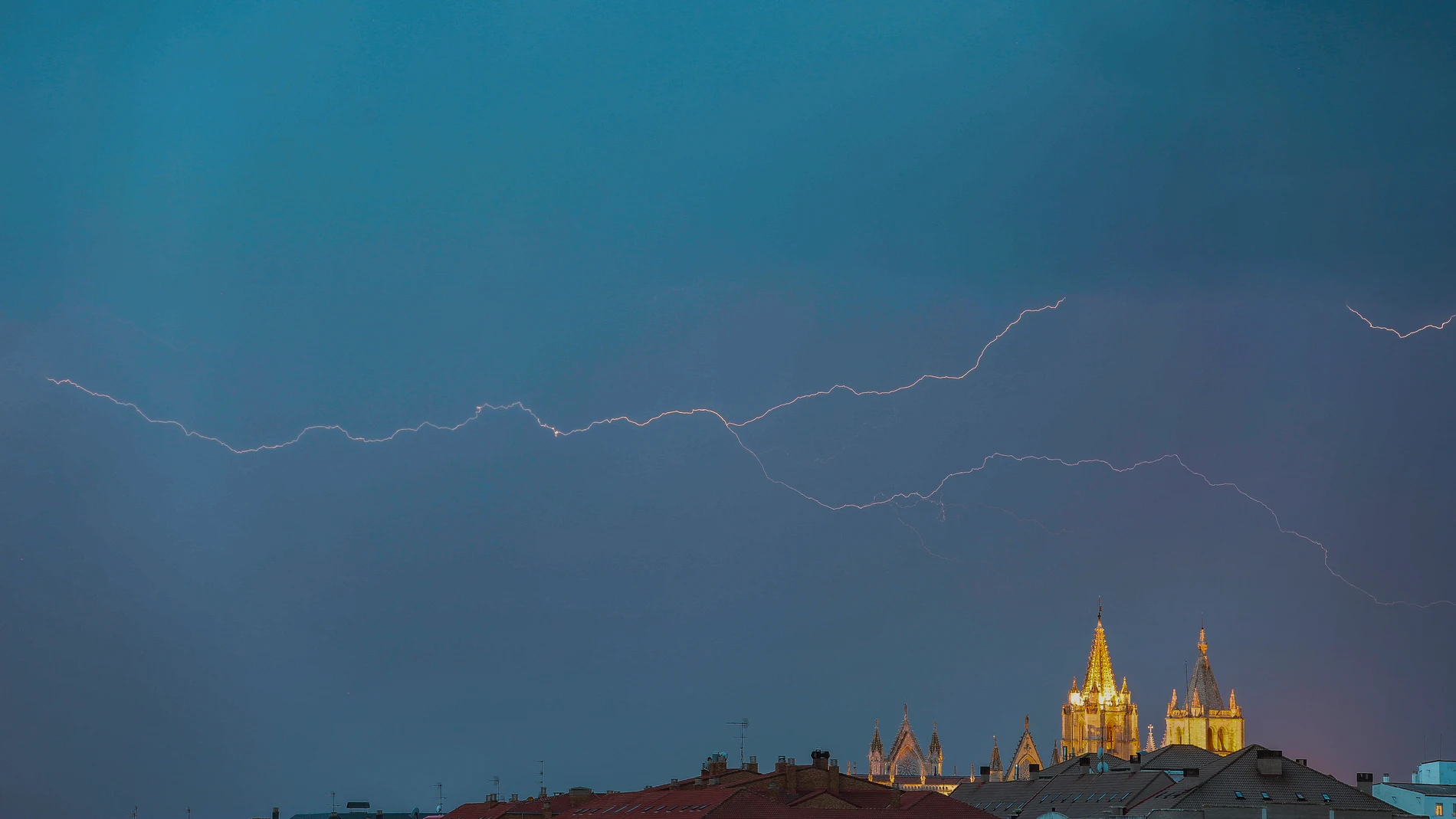 Tormenta veraniega en León