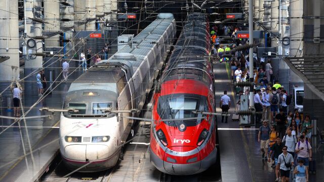 MADRID.-AMP.- Renfe suspende la circulación de trenes en Cataluña por las lluvias, incluida la Alta Velocidad con Madrid