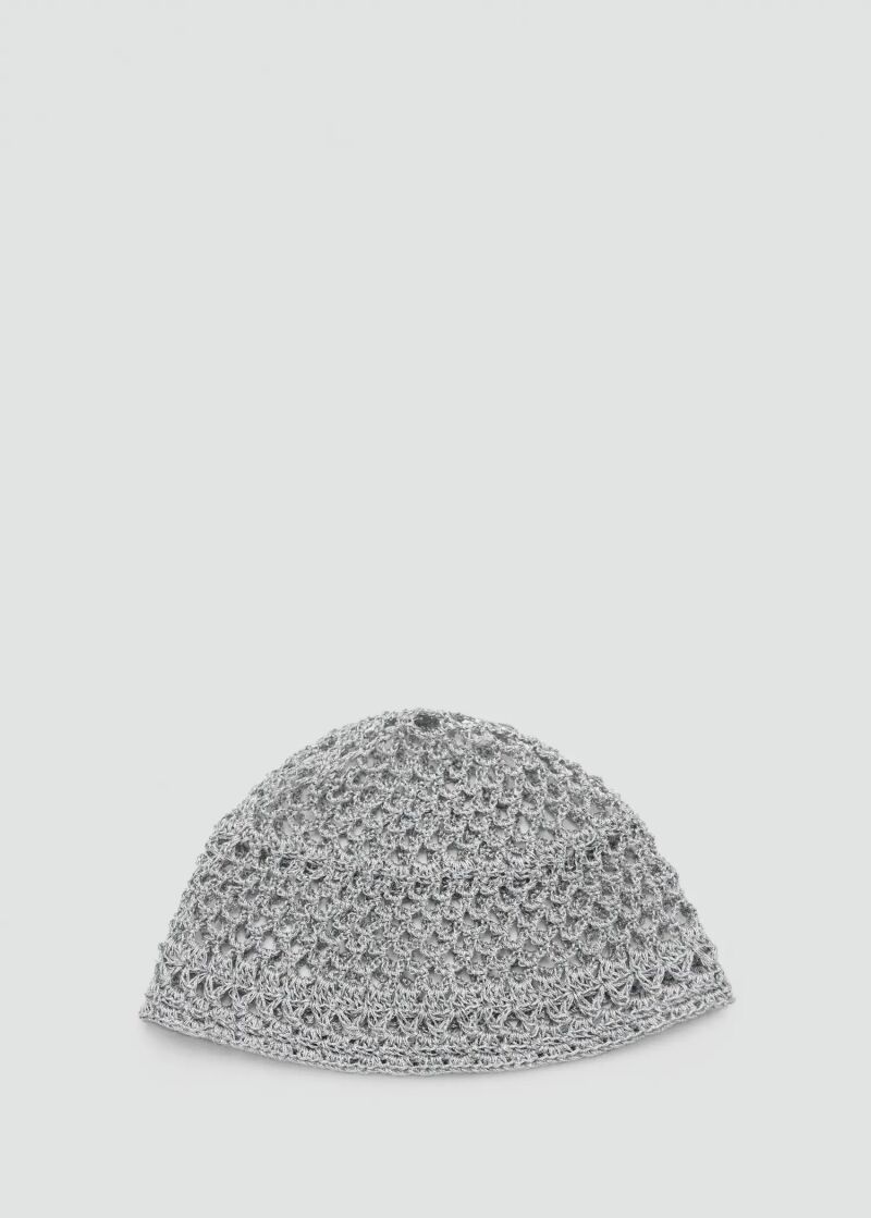Casquete de crochet metalizado.