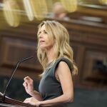 Álvarez de Toledo justifica el ataque de Feijóo a Sánchez por el negocio de su suegro: "Moderación es decir la verdad"