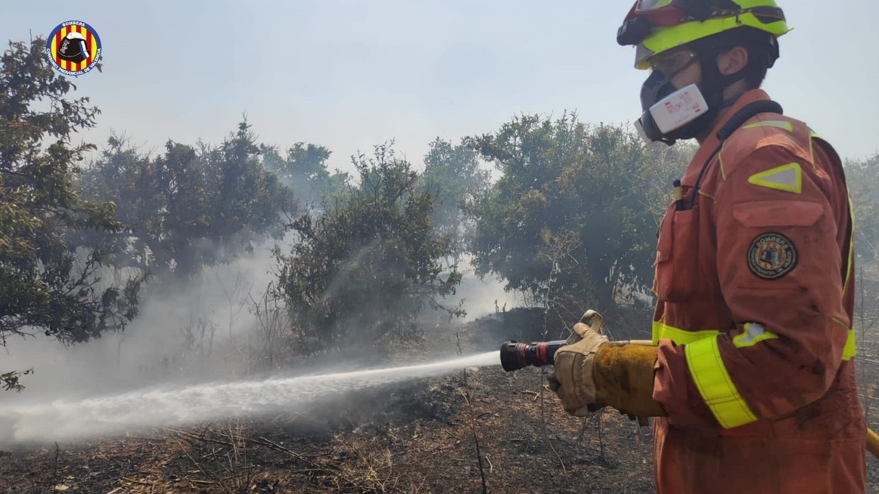 La Generalitat envía 134 bomberos para ayudar en la extinción de los incendios en Castilla y León