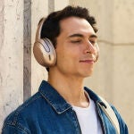 La ANC permite aislarte del ruido del mundo real y disfrutar tu música con claridad, calma y detalle