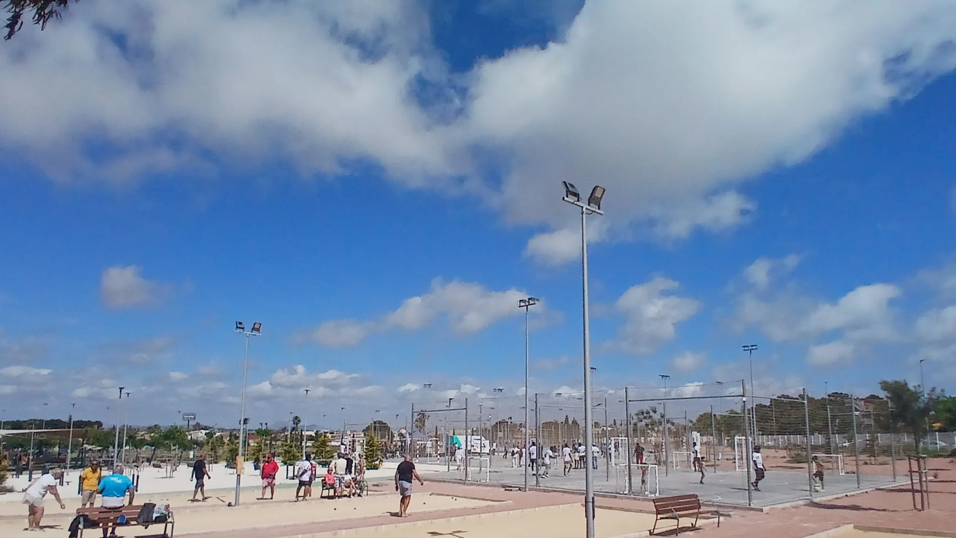 Torrevieja, una convivencia en armonía entre 123 nacionalidades