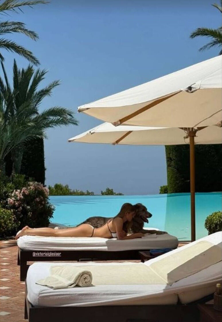 Victoria Iglesias en su finca de Marbella