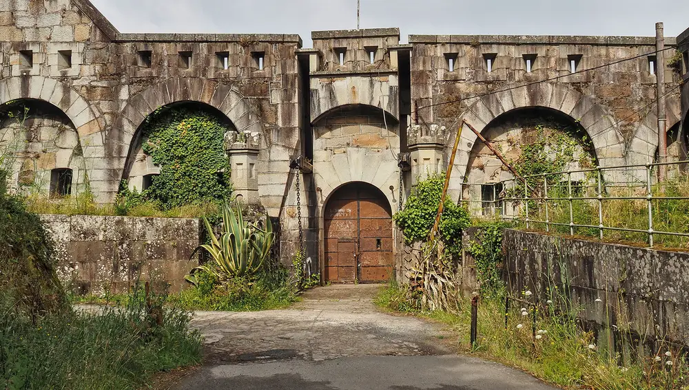 Entrada a la fortaleza
