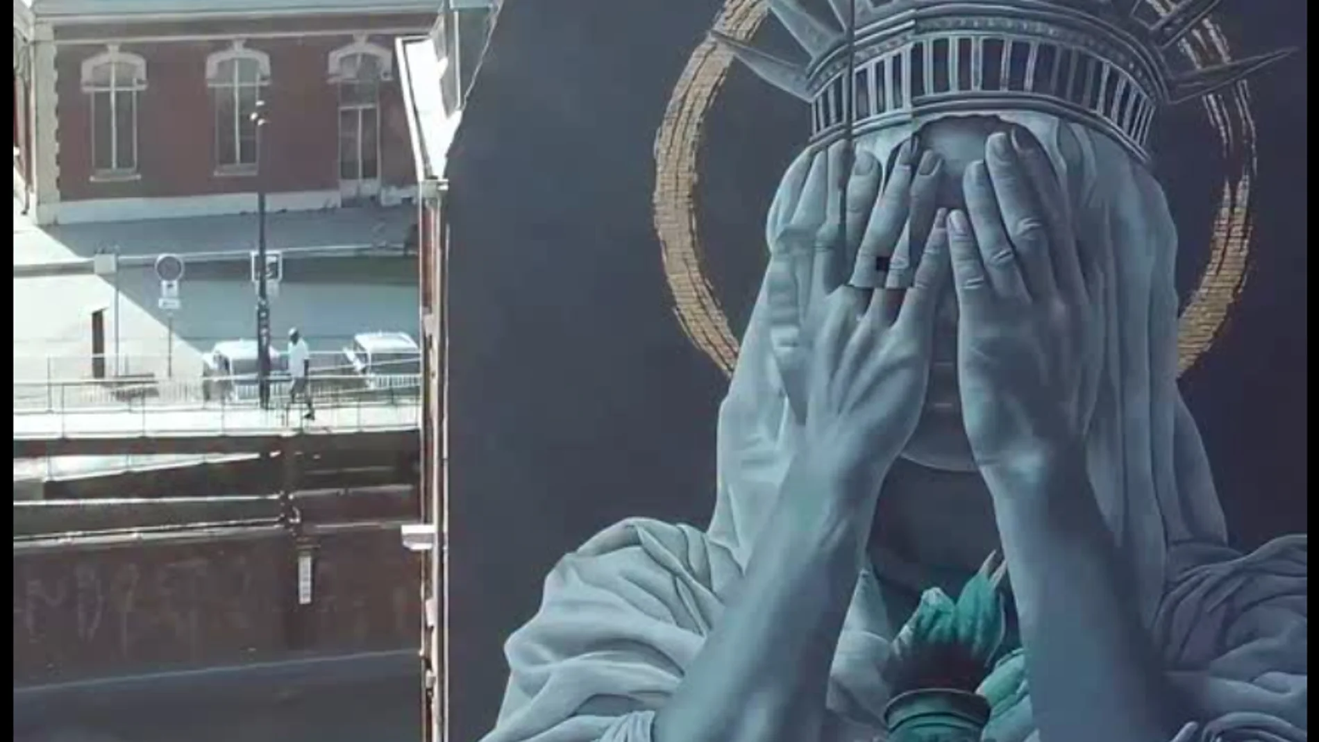 Un mural en Francia que reimagina la Estatua de la Libertad con los últimos acontecimientos de EEUU se viraliza en las redes