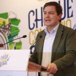 Fernández Mañueco durante el acto celebrado en Pereruela