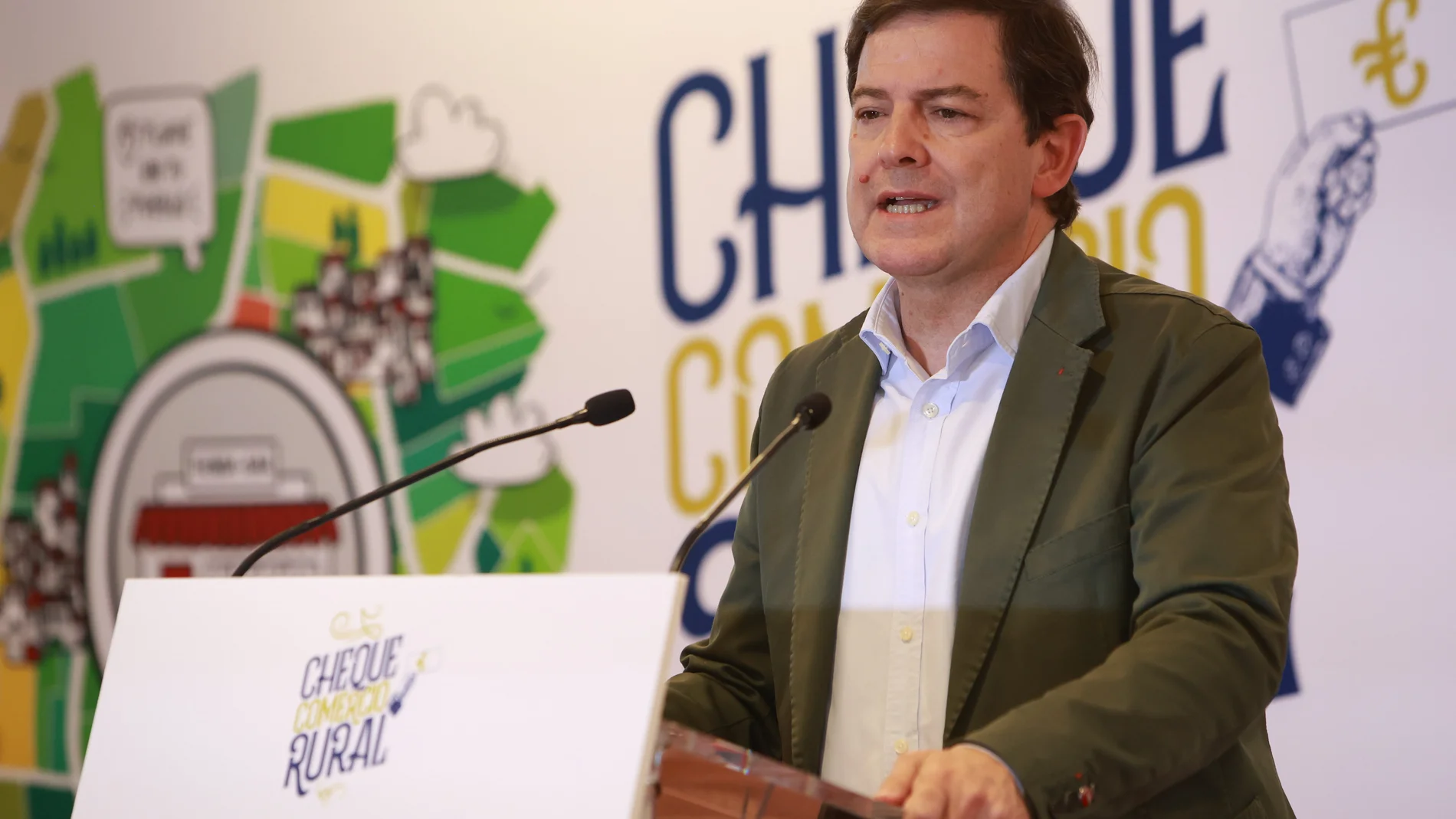 Fernández Mañueco durante el acto celebrado en Pereruela