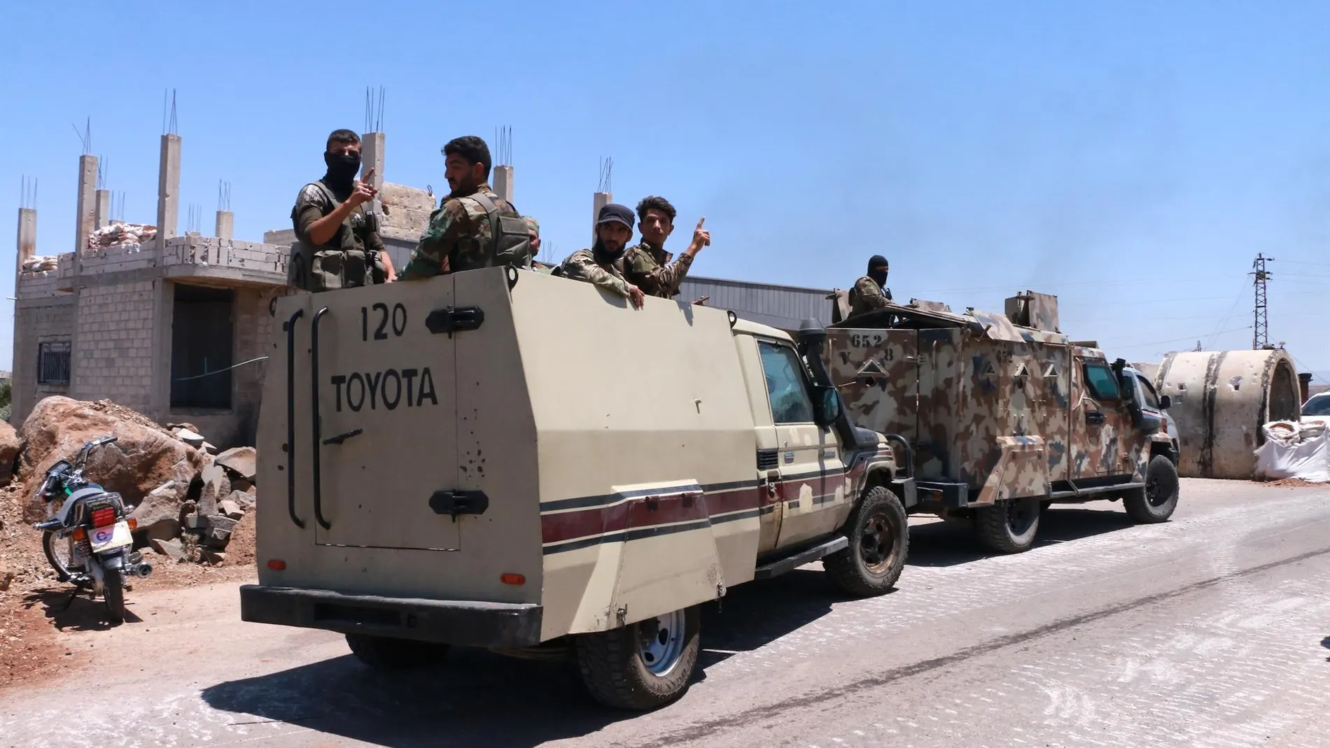 Ascienden a 360 los muertos por los combates en Sueida y los bombardeos de Israel contra Siria