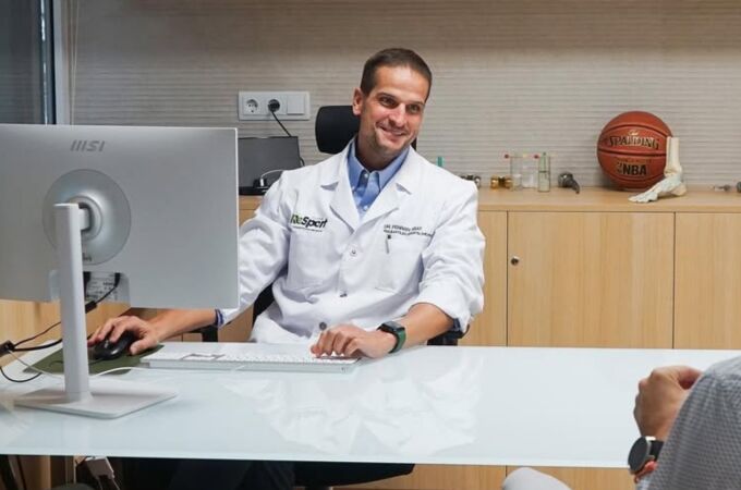 Ferran Abat, médico de By Viruzz y Abby, sobre la Velada del Año V: "El riesgo cero nunca existe, pero trabajamos para minimizarlo al máximo"