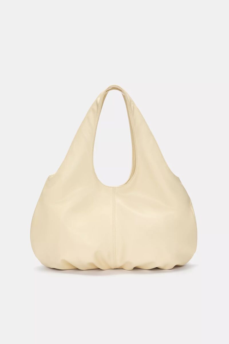 Shopper en amarillo.