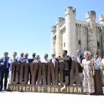 La Denominación de Origen León inaugura la XXIII Feria del Vino de Valencia de Don Juan con la participación del presidente de la DO, Rafael Blanco, el presidente de la Diputación de León, Gerardo Álvarez Courel, el consejero de Presidencia de la Junta de Castilla y León, Luis Miguel González Gago y el alcalde de Valencia de Don Juan, José Jiménez