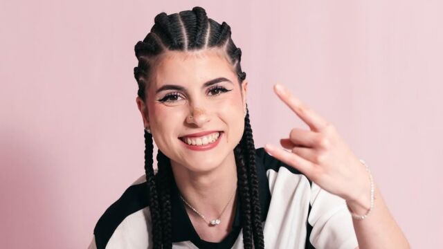 Streamer española conocida en Twitch por su nombre de usuario LittleRageGirl 