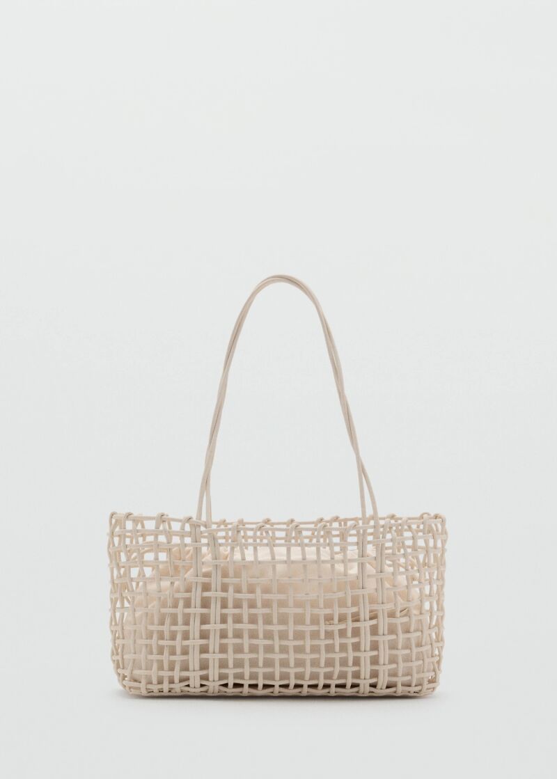 Bolso trenzado.